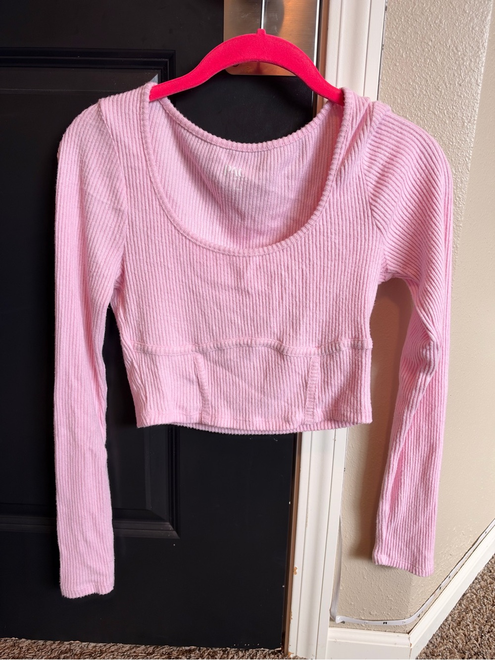 PacSun Pink Ribbed Long-Sleeve Crop Top